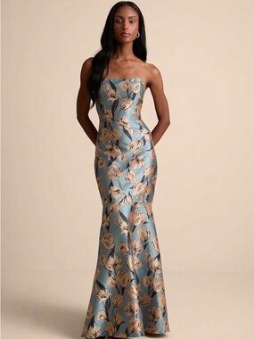 NWT Lulus Floral Strapless Maxi Dress Size Small